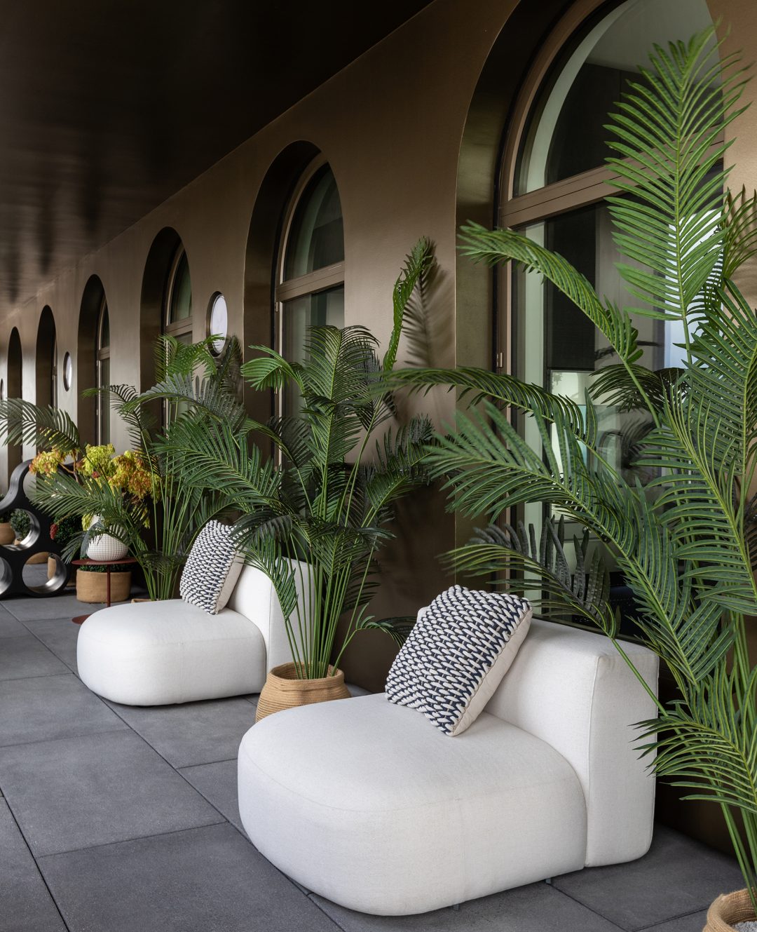 Loggia Couch